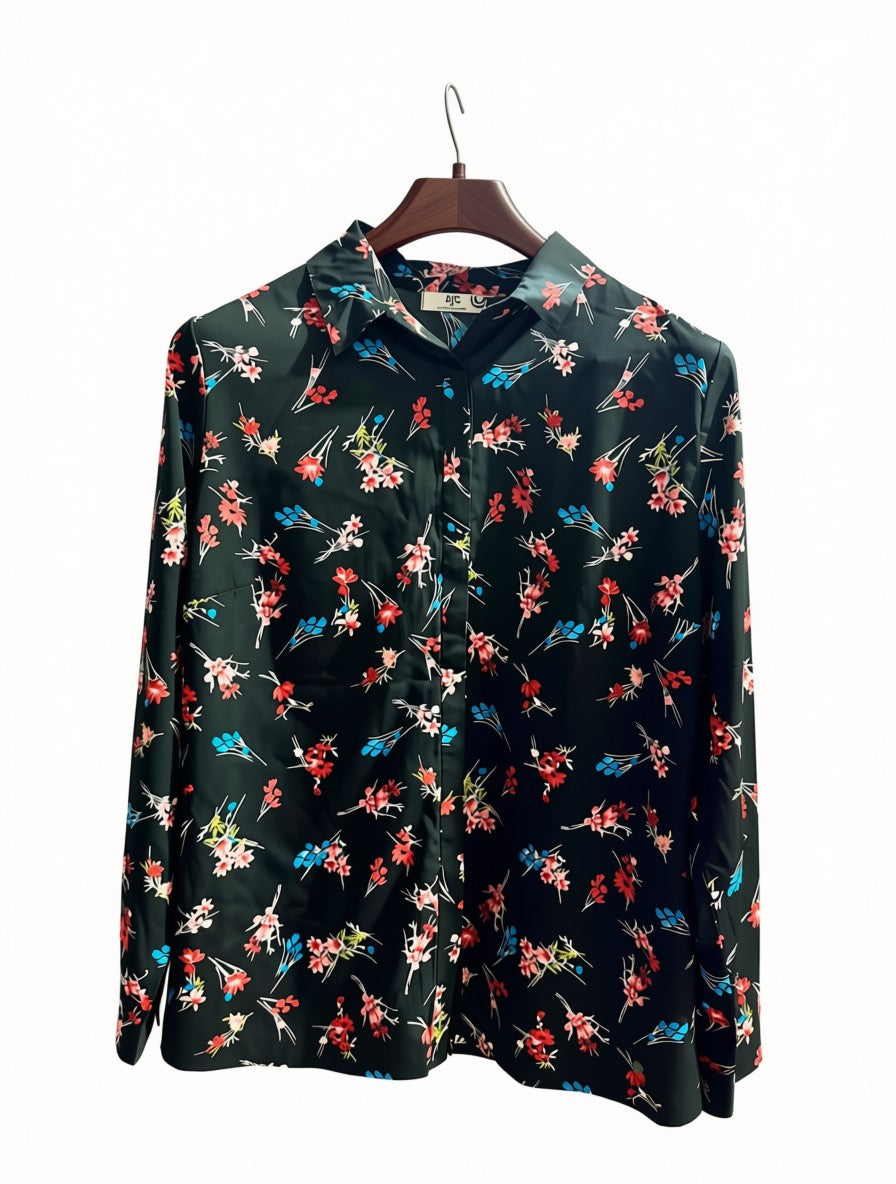 Women's Preloved Dark Floral Long-Sleeve Blouse (Size L)