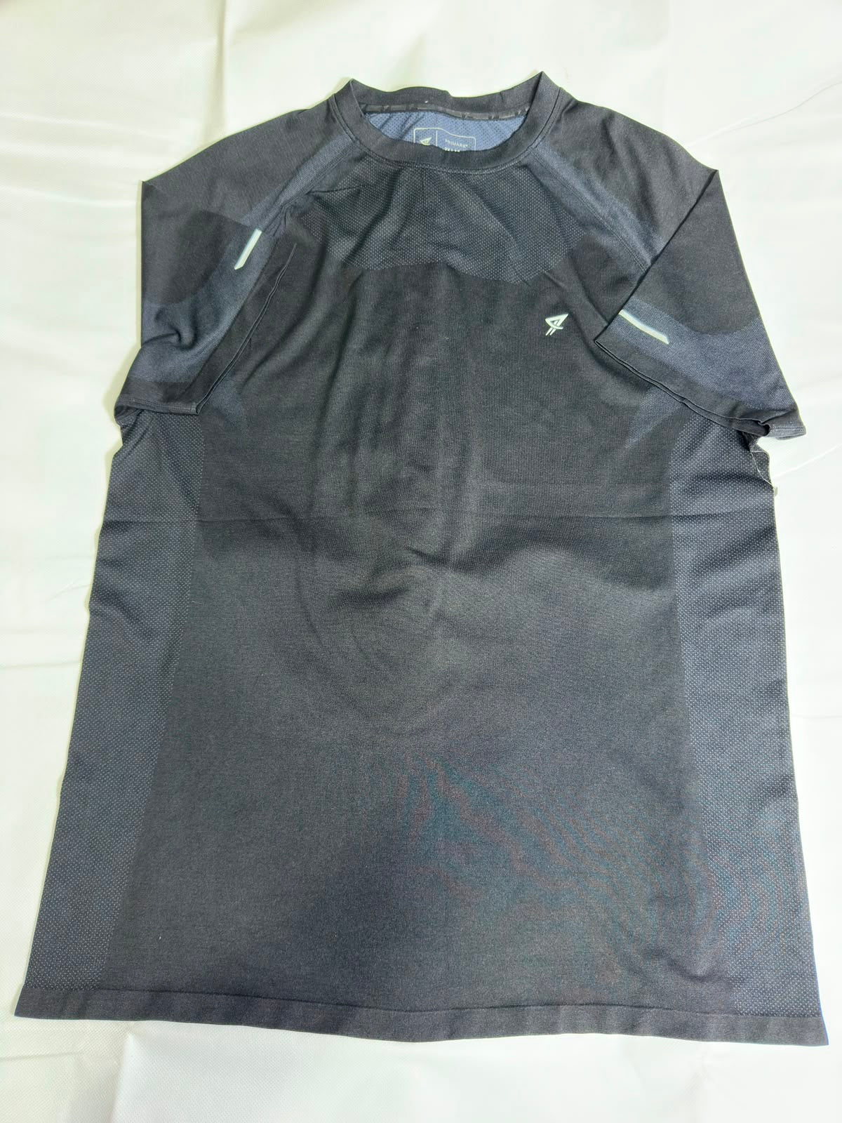 Men's Preloved Charcoal Black Seamless Mesh Athletic T-Shirt