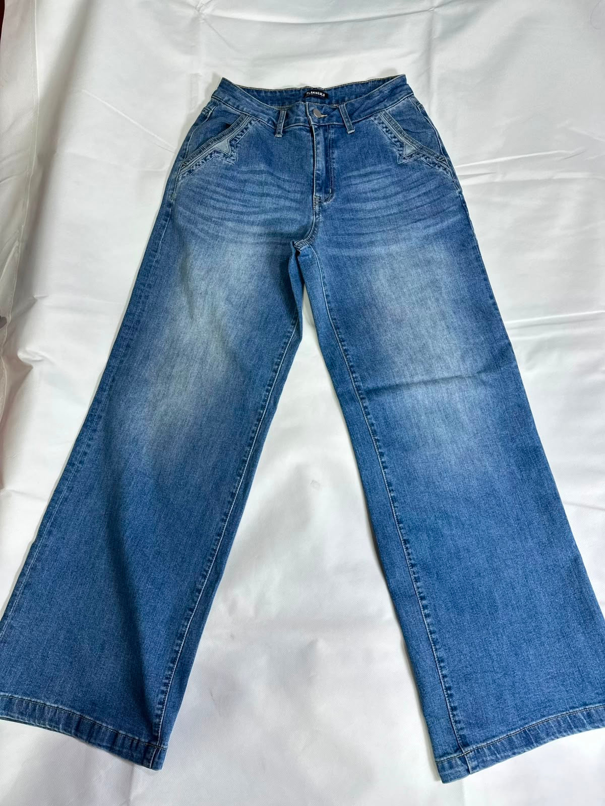 Preloved High-Waisted Wide-Leg Mid-Wash Denim Jeans