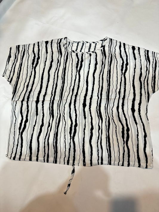 Ladies' Preloved Black & White Vertical Wavy Stripe Chiffon Blouse