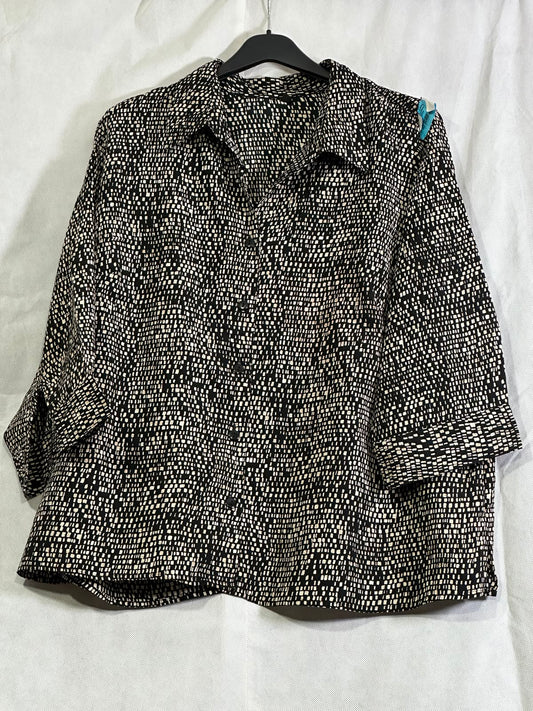 Preloved Black & Off-White Abstract Dash Print 3/4 Sleeve Button-Down Shirt