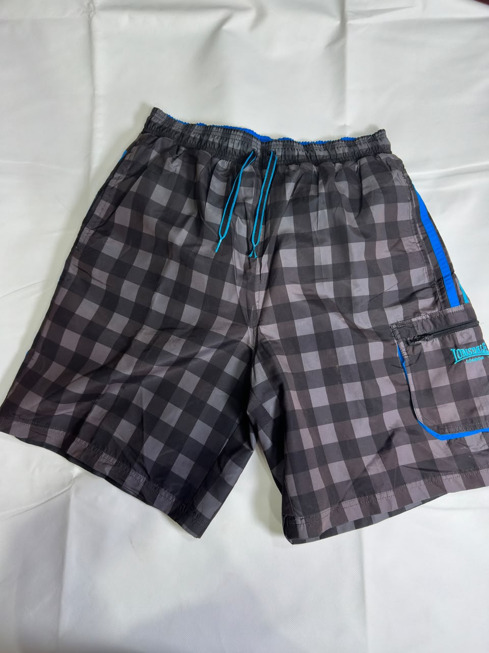 Preloved Lonsdale London Black & Grey Plaid Cargo Swim Shorts