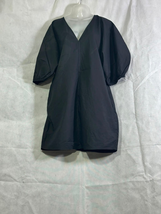 Preloved Minimalist Black V-Neck Puff Sleeve Shift Mini Dress