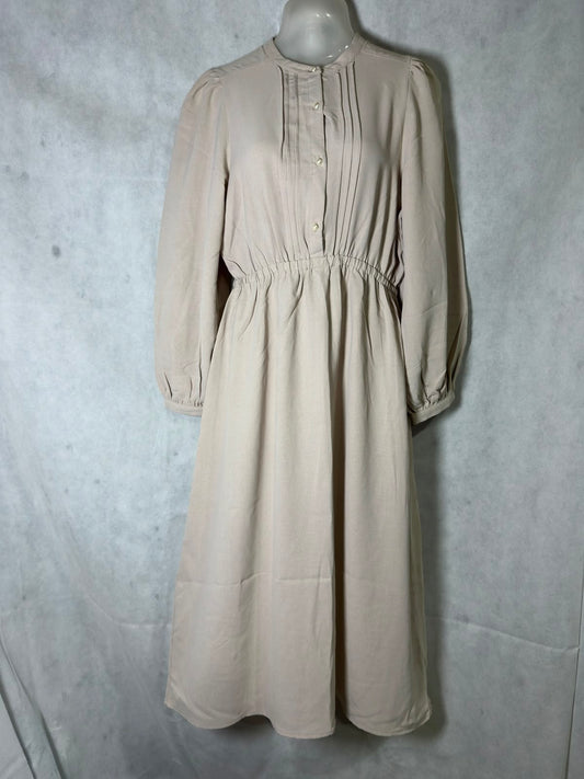 Preloved Beige Pintuck Pearl-Button Elastic Waist Midi Dress