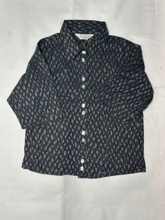 Preloved Vintage Charcoal Sheer Plissé Animal Print 3/4 Sleeve Shirt