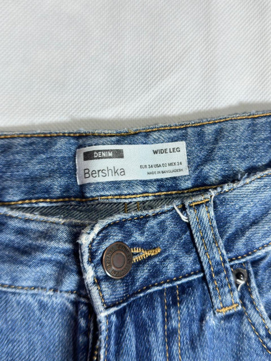 Preloved Bershka Medium Wash High-Waisted Wide-Leg Denim Jeans