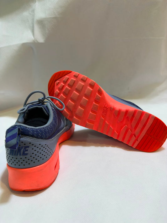 Preloved Nike Air Max Tavas Navy Blue & Bright Coral Sneakers